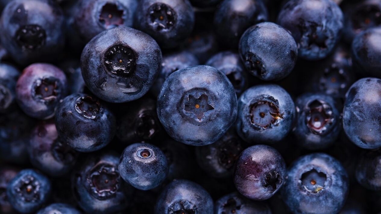 Blueberries are useful to improve erection in men