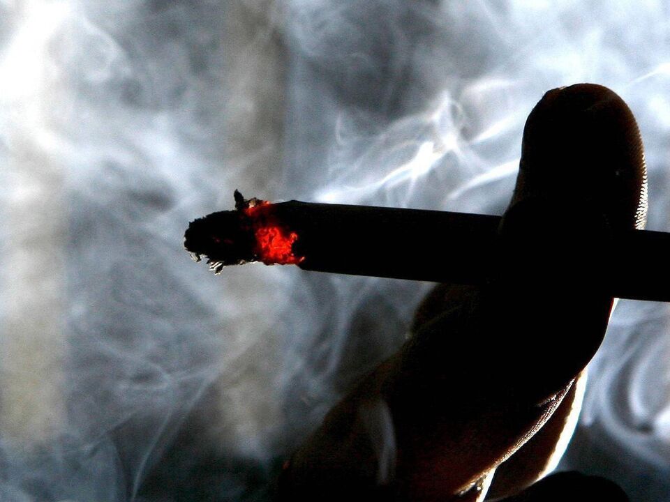 Smoking has a negative effect on male erectile function